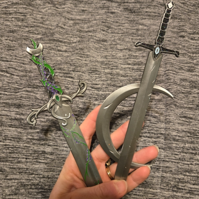 To Bleed a Crystal Bloom dagger replicas