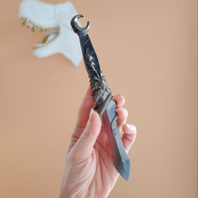 Sera Metal Dagger Replica