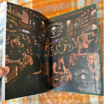 Hell's Handlers Omnibus Volume 1