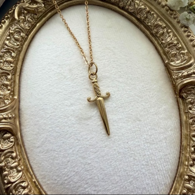 Dagger necklace