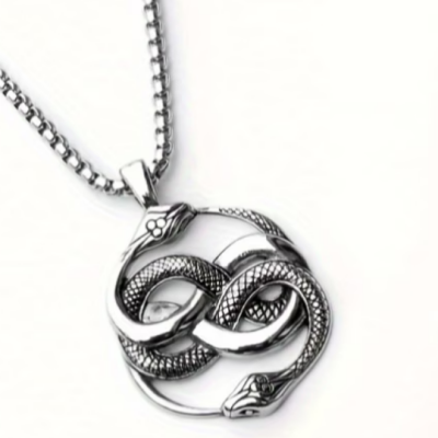 Snake Pendent Necklace