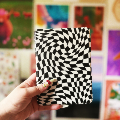 Wavy Checkered Black and White Kindle Case