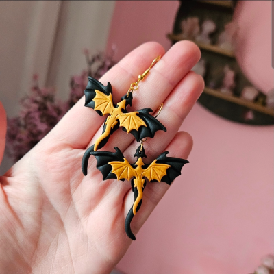Black & Gold Dragons