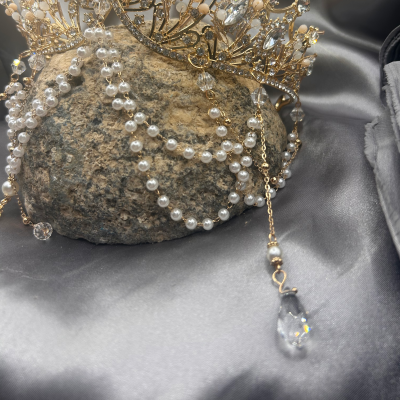 Tiara with Pearls hanging down
