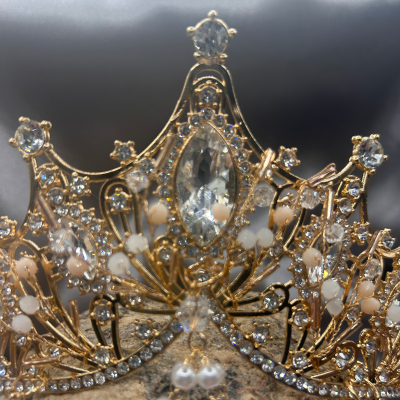 Tiara with Pearls hanging down