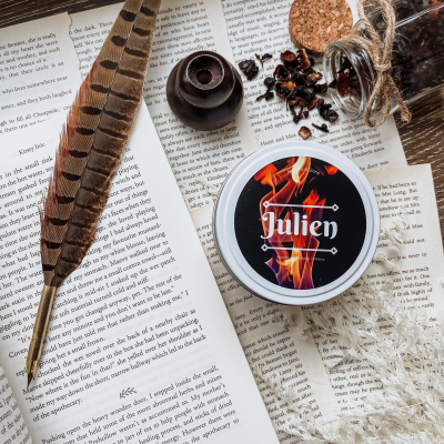 Julien Candle